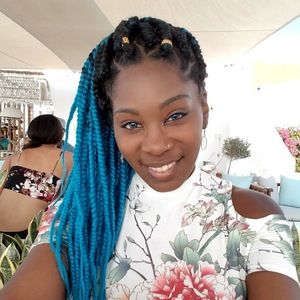 Meet your Posher, Janine